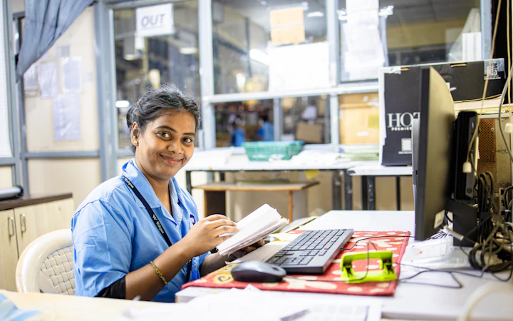 An accountant at her desk